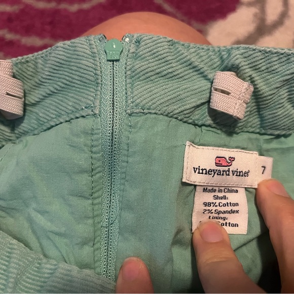 Size 7, corduroy green and blue vineyard vines skirt with whales on the design - Picture 4 of 4